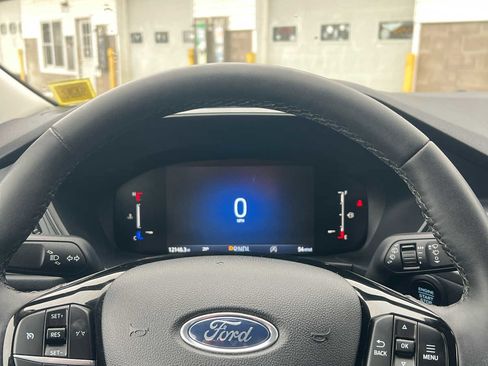 Used 2023 Ford Escape Active image 20