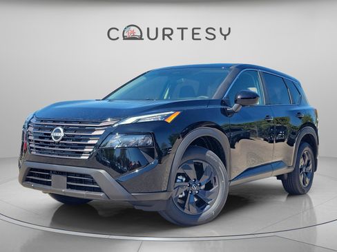 New 2026 Nissan Rogue SV FWD image 1