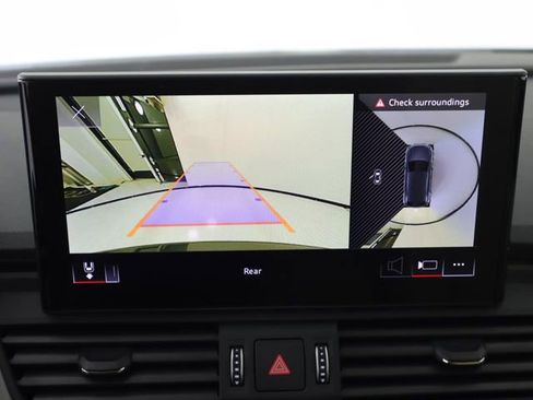 Certified 2025 Audi Q5 2.0T Premium Plus w/ Premium Plus Package image 18