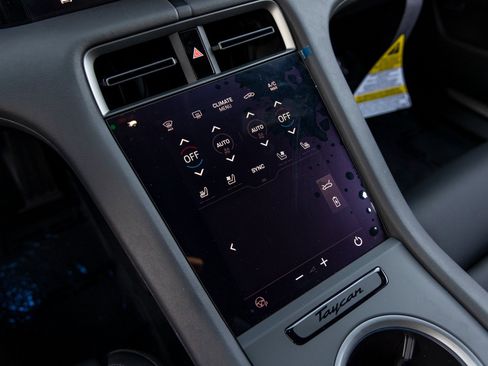 New 2025 Porsche Taycan image 34