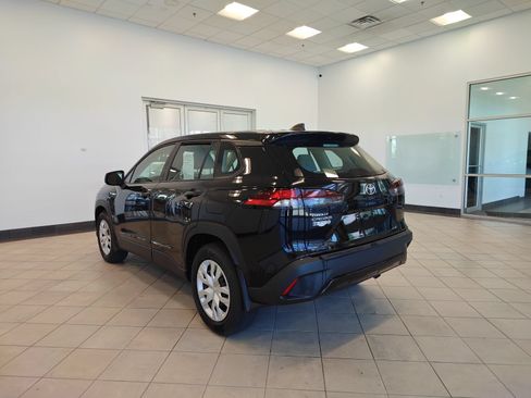 Used 2026 Toyota Corolla Cross L FWD image 5