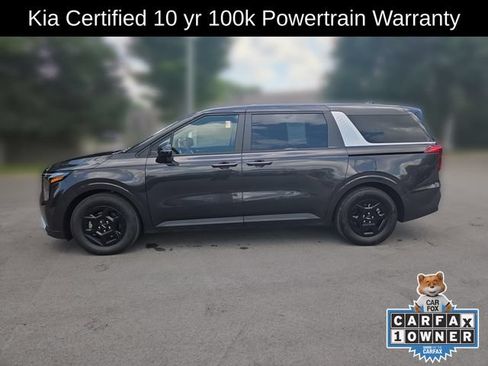 Certified 2026 Kia Carnival FWD image 2