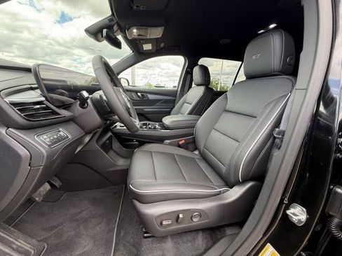 New 2026 Buick Enclave Sport Touring FWD image 17
