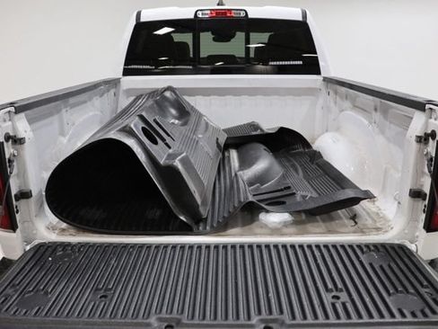 Used 2023 RAM 1500 Laramie AWD/4WD image 37