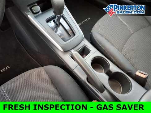 Used 2016 Nissan Sentra S image 24