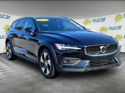 Used 2025 Volvo V60 B5 Cross Country Plus