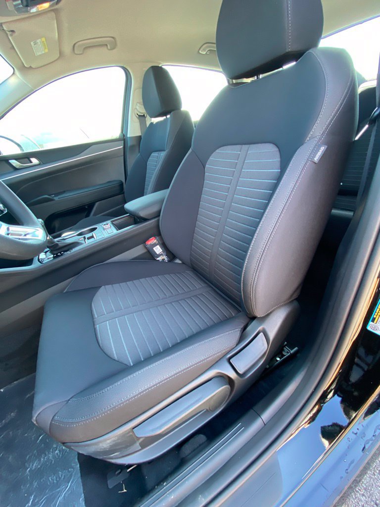 New 2026 Kia K5 LXS FWD image 10