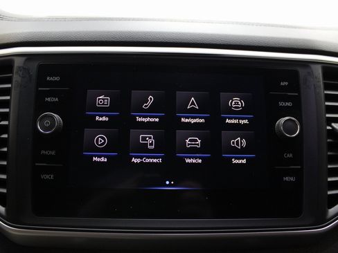 Used 2021 Volkswagen Atlas SE image 42