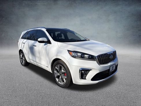Used 2019 Kia Sorento SX image 8