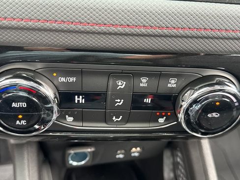 New 2026 Chevrolet TrailBlazer RS w/ Convenience Package FWD image 23