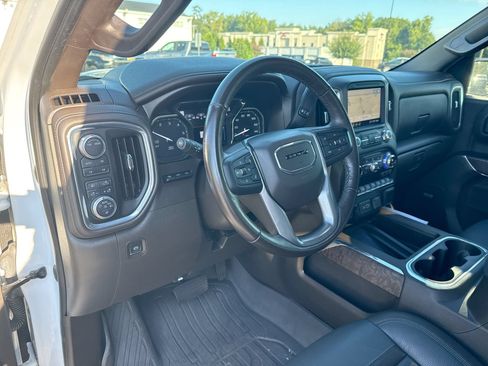Used 2021 GMC Sierra 1500 Denali w/ Denali Ultimate Package AWD/4WD image 34
