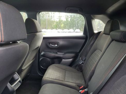 Used 2024 Honda HR-V Sport image 11