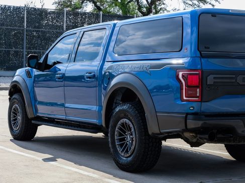 Used 2019 Ford F150 Raptor w/ Equipment Group 802A Luxury image 16