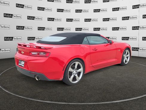 Used 2018 Chevrolet Camaro SS RWD image 6