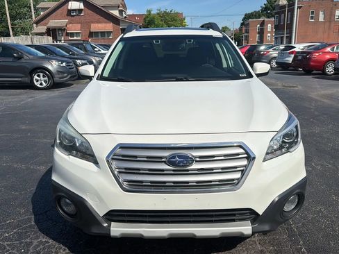 Used 2016 Subaru Outback 2.5i Limited AWD/4WD image 2