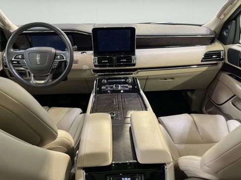 Used 2021 Lincoln Navigator Reserve RWD image 14