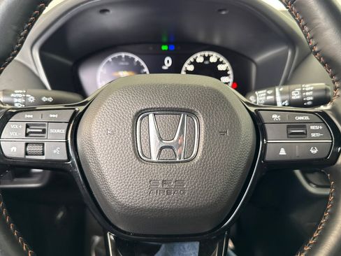 Used 2025 Honda HR-V Sport image 15