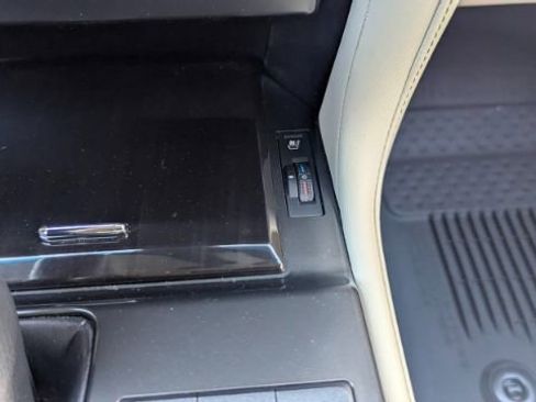 Used 2022 Lexus GX 460 image 41