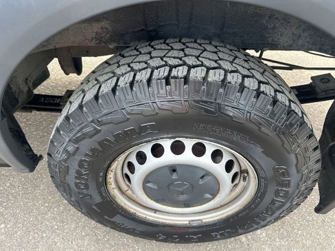 Used 2016 Mercedes-Benz Sprinter 2500 image 18