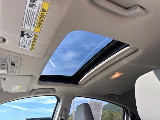 Used 2019 Honda HR-V EX image 24