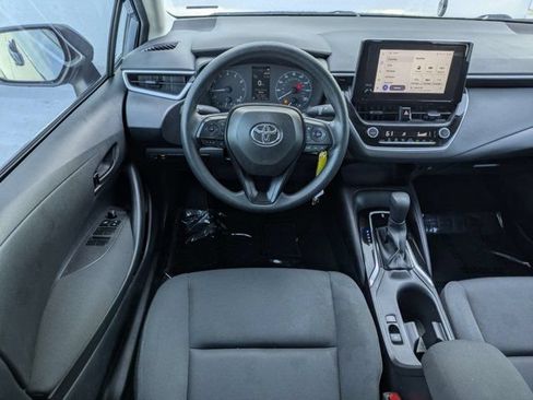 Used 2025 Toyota Corolla LE FWD image 15