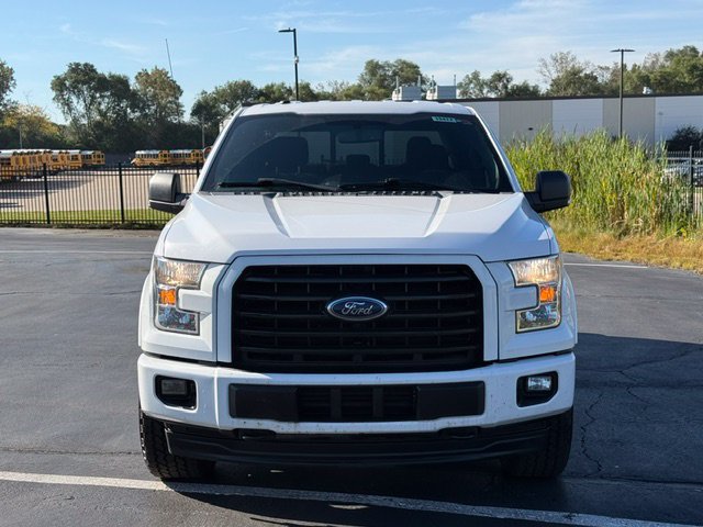 Used 2017 Ford F150 XLT w/ Equipment Group 302A Luxury AWD/4WD image 3