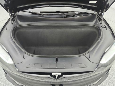 Used 2023 Tesla Model X AWD/4WD image 16