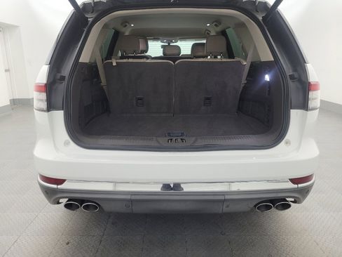 Used 2020 Lincoln Aviator Reserve w/ Elements Package Plus RWD image 29