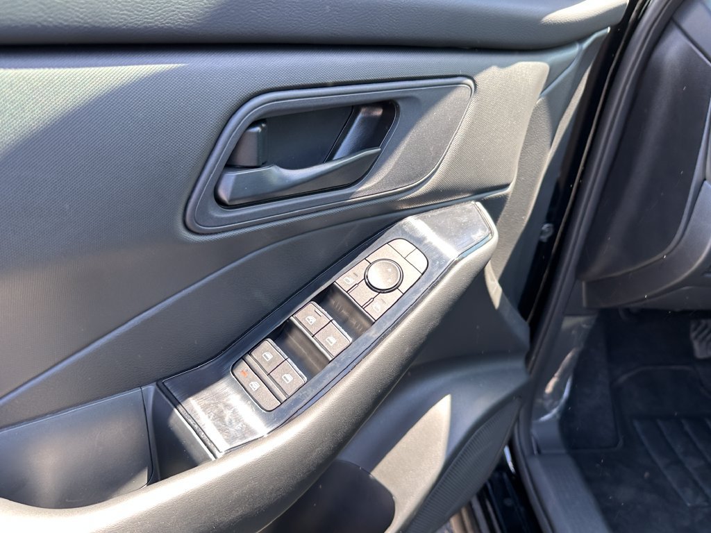 New 2027 Nissan Rogue S FWD image 20