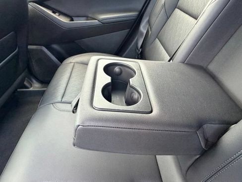 Used 2025 Chevrolet Equinox LT w/ Convenience Package II FWD image 17