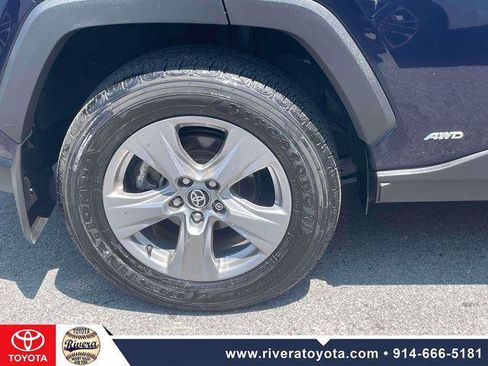 Certified 2025 Toyota RAV4 XLE w/ Convenience Package AWD/4WD image 9