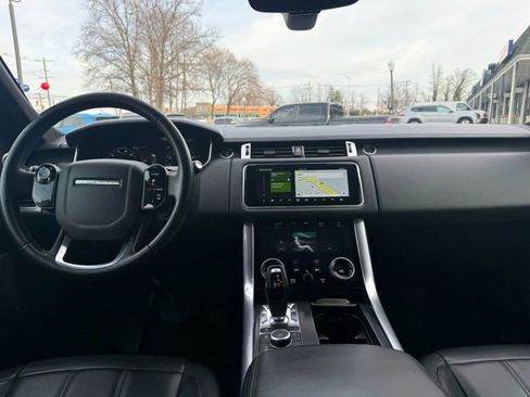Used 2019 Land Rover Range Rover Sport SE image 36