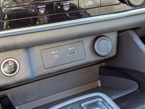 Used 2023 Nissan Rogue S image 26