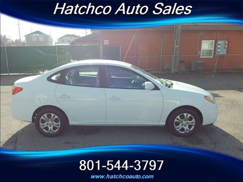 Used 2010 Hyundai Elantra GLS image 6