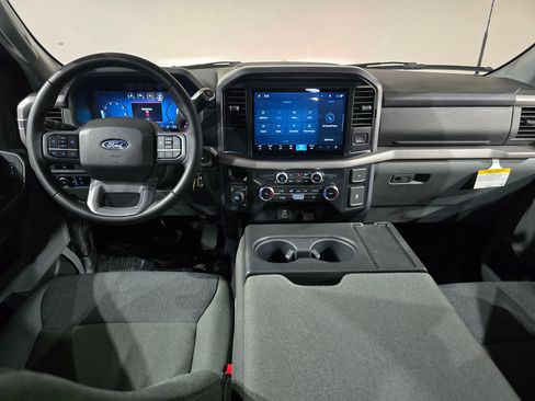 Used 2025 Ford F150 XLT w/ Equipment Group 301A Standard image 15