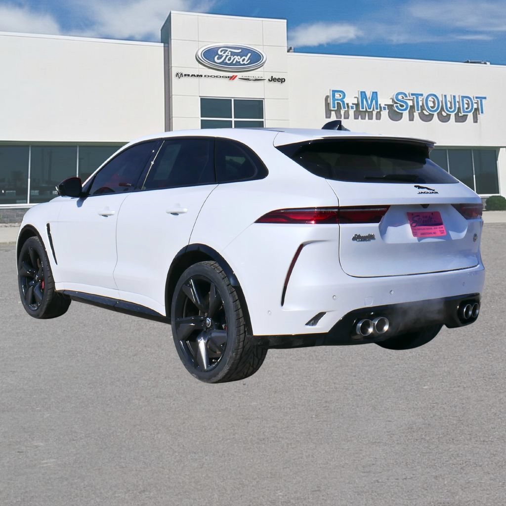 Used 2024 Jaguar F-PACE SVR AWD/4WD image 9
