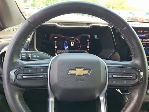 Used 2023 Chevrolet Colorado LT w/ LT Convenience Package III AWD/4WD image 20
