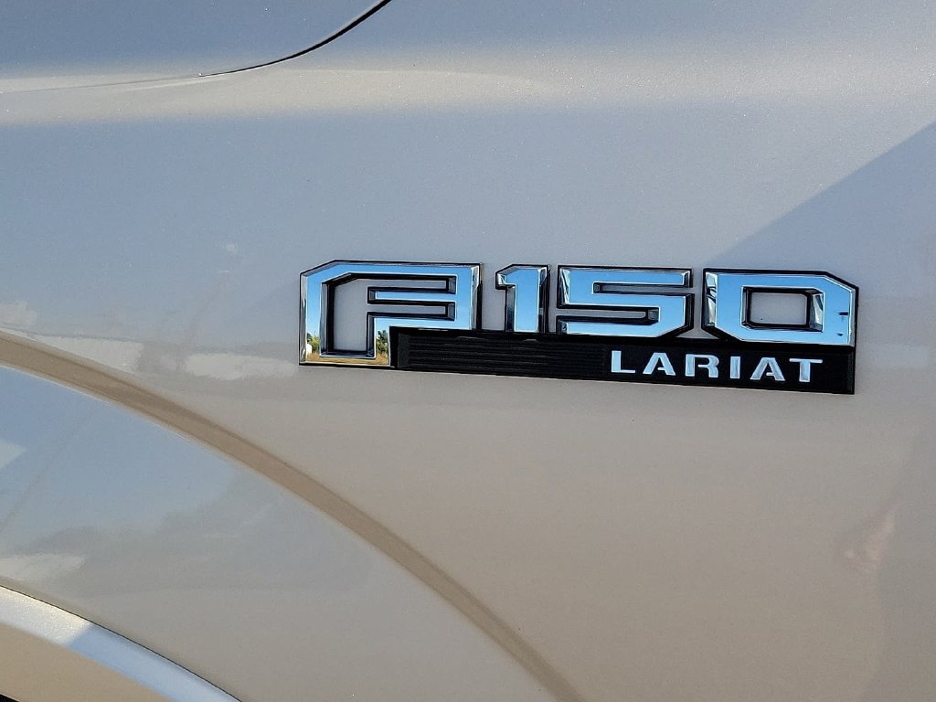 Used 2018 Ford F150 Lariat AWD/4WD image 9