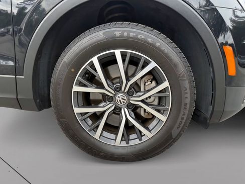 Used 2019 Volkswagen Tiguan S FWD image 7
