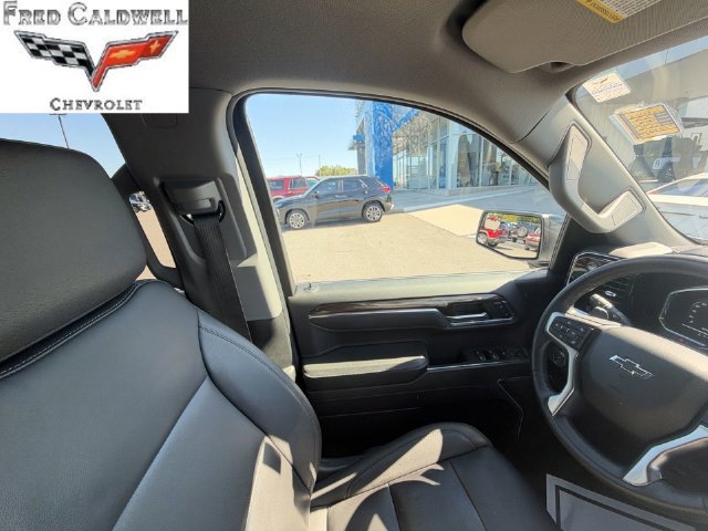 Used 2023 Chevrolet Silverado 1500 RST w/ Convenience Package II AWD/4WD image 15