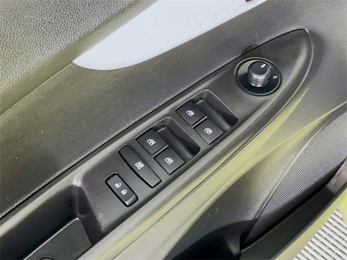 Used 2017 Chevrolet Spark LT image 20