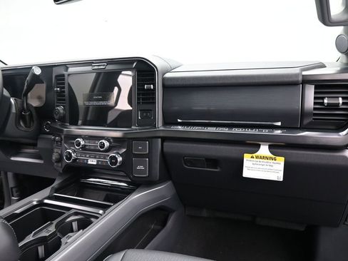 New 2026 Ford F250 Lariat w/ Black Appearance Package AWD/4WD image 3