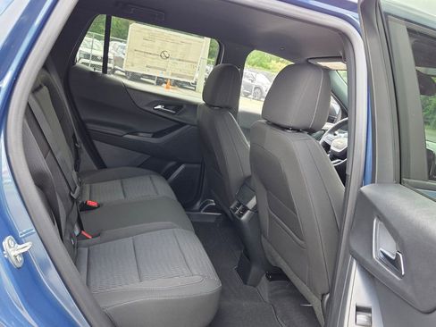 New 2026 Chevrolet Equinox LT FWD image 12