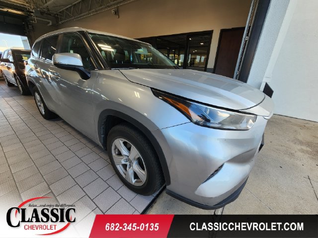 Used 2025 Toyota Highlander LE FWD 360° Tour