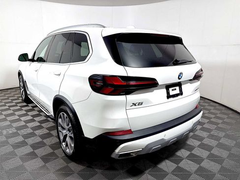 Used 2026 BMW X5 xDrive40i AWD/4WD image 5
