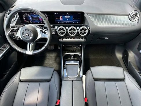 Certified 2025 Mercedes-Benz GLA 250 4MATIC image 13