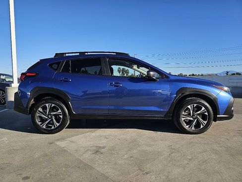 Certified 2025 Subaru Crosstrek 2.0i Premium image 9