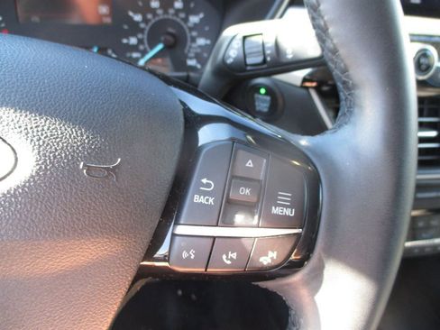 Used 2021 Ford Escape SE w/ SE Sport Appearance Package image 17