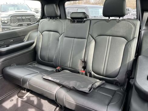 New 2026 Jeep Grand Wagoneer Limited image 21