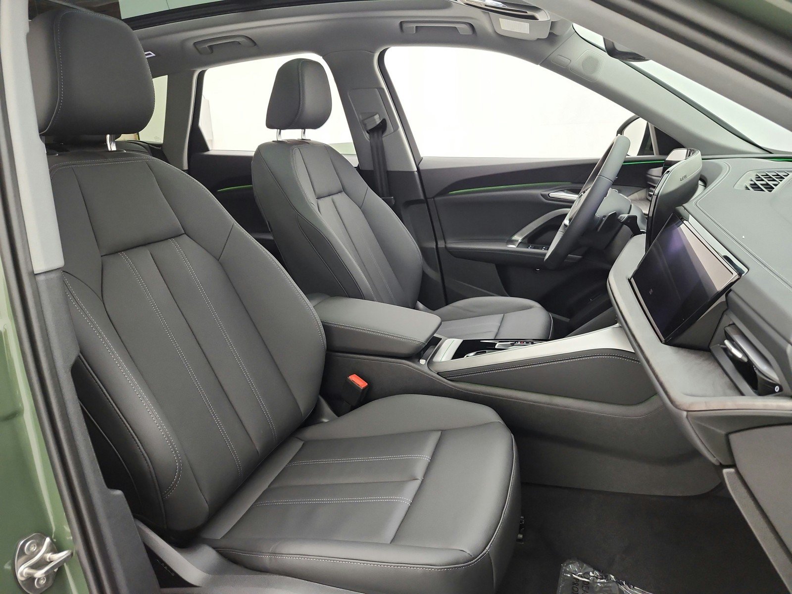 New 2026 Audi Q5 Premium Plus AWD/4WD image 14